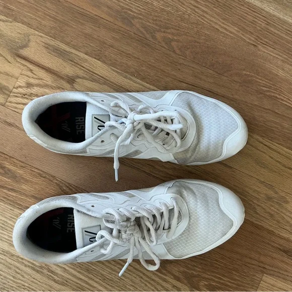 Varsity Rise Cheer Shoes Size 9.5 White - Picture 4 of 9